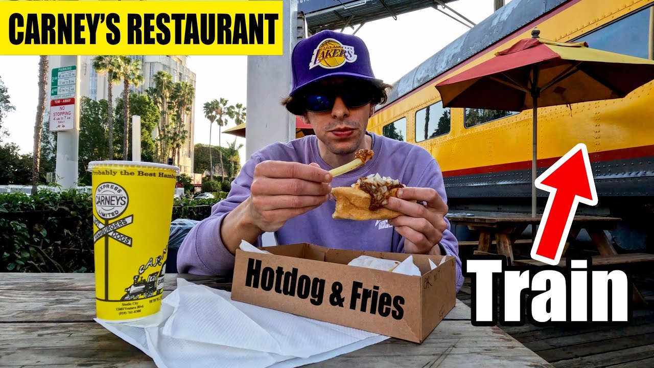 CARNEY'S :  Best Hotdogs in LA