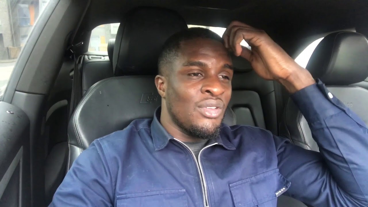 Do professional boxers who fight on TV earn lots of money?