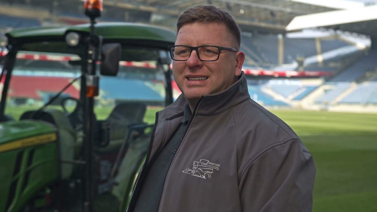 John Deere: murawa na stadionie Wisły Kraków