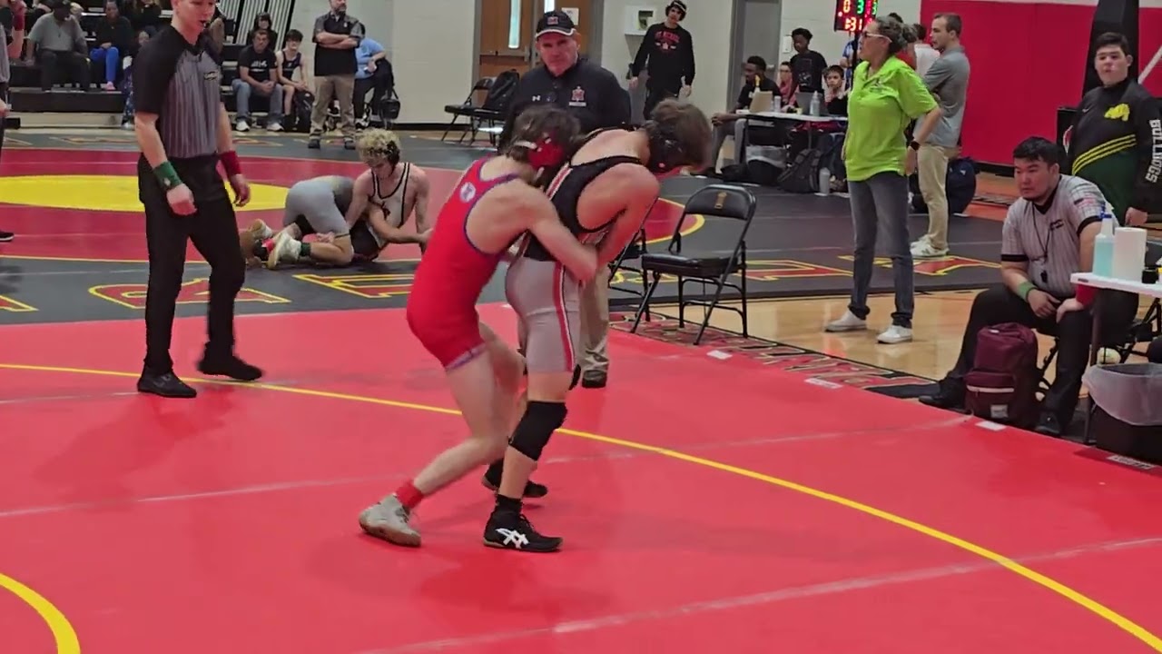 JV Brusly invitational (Ty Holden (SMHS) vs Kaden Lynch (Zachary High) ) Match #2
