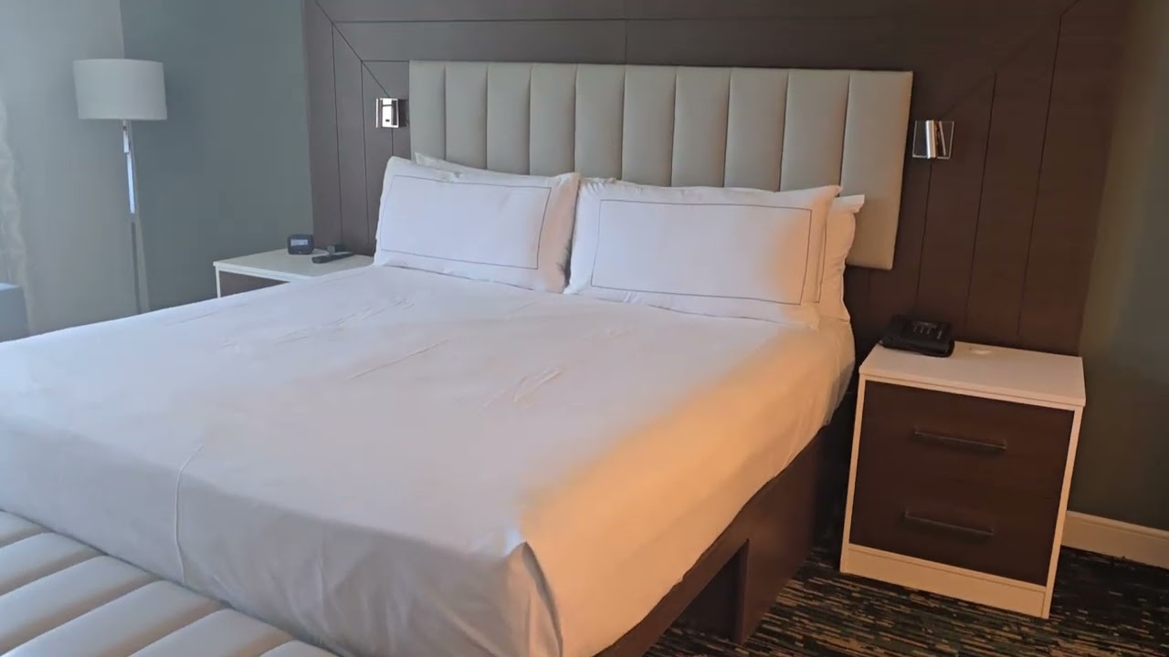Room tour LAS VEGAS Flamingo Hilton Grand Vacation 2 bed room suite