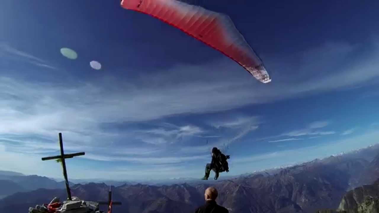 Epic Paragliding Top Landing - Pizzo di Claro