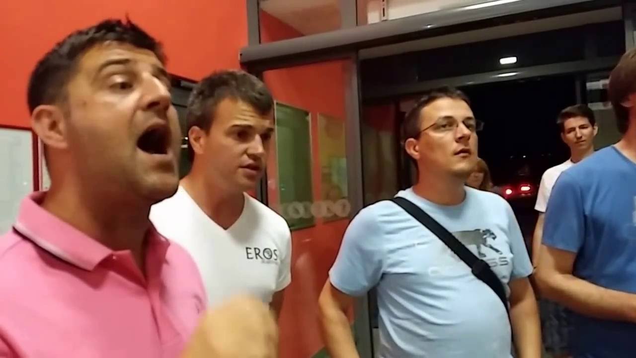 EROSI & KLAPA CONTRA- Lipa moja (Gibonni)