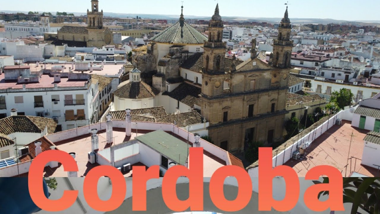Rătăcind pe străduțele din Cordoba!🥰 | Travelistii