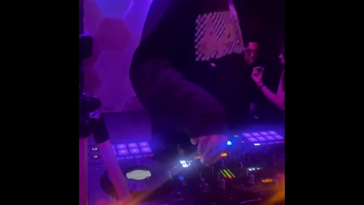 Hans | DMT studio sessions 008