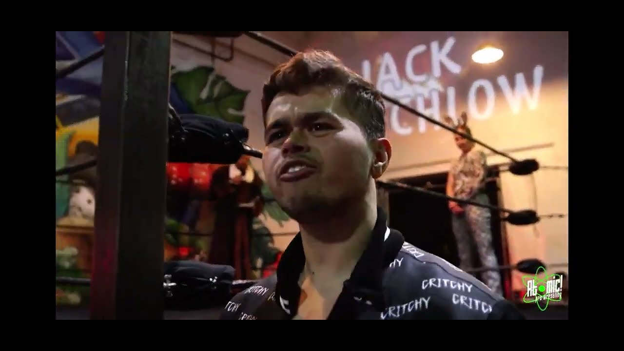 Critchy vs Ethan Kelly at Atomic