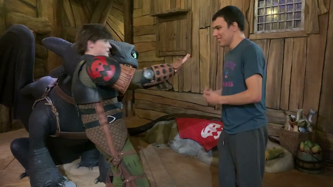 Meeting Hiccup and Toothless at Epic Universe! #2