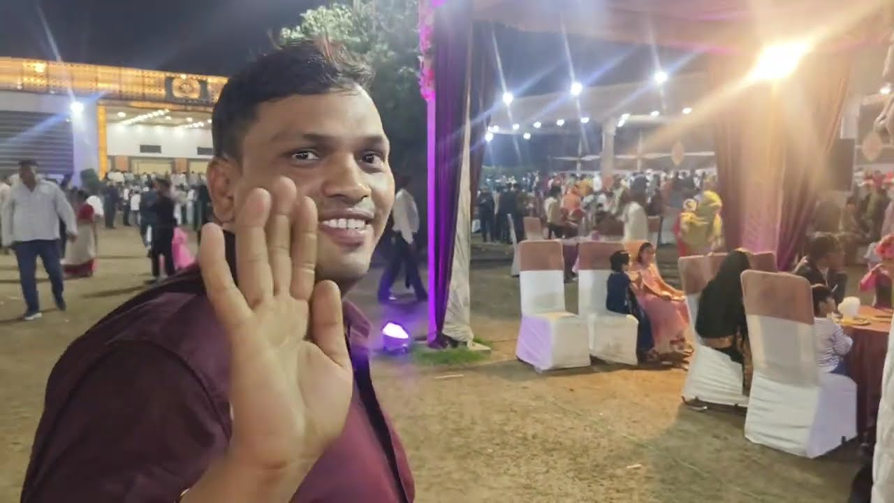 Aaj hum gaye Bina invite ki shaadi mein Atul ke sath 🙈😂