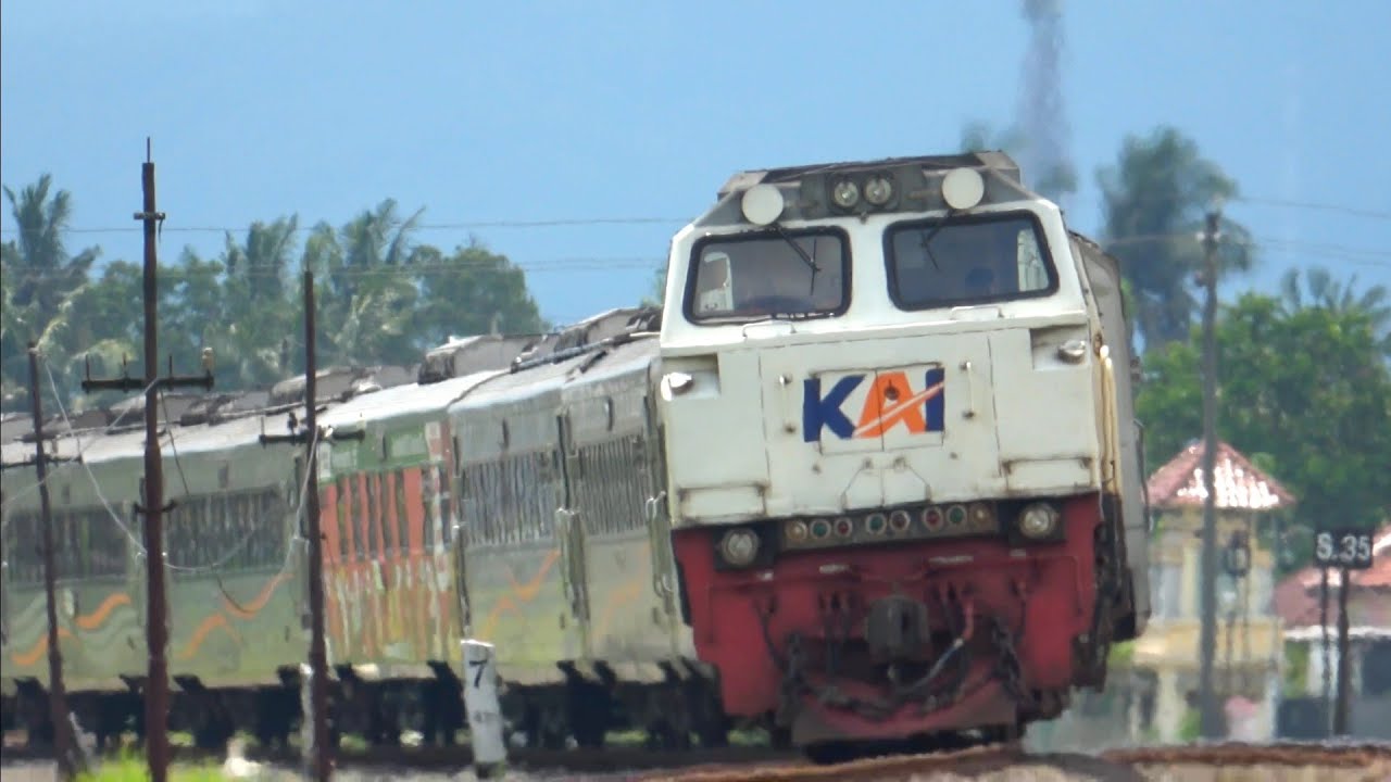 Top Kompilasi Kereta Api 6 Februari 2026 di Gombong Kroya. Terdengar Suara Klakson Unik KA GBMS