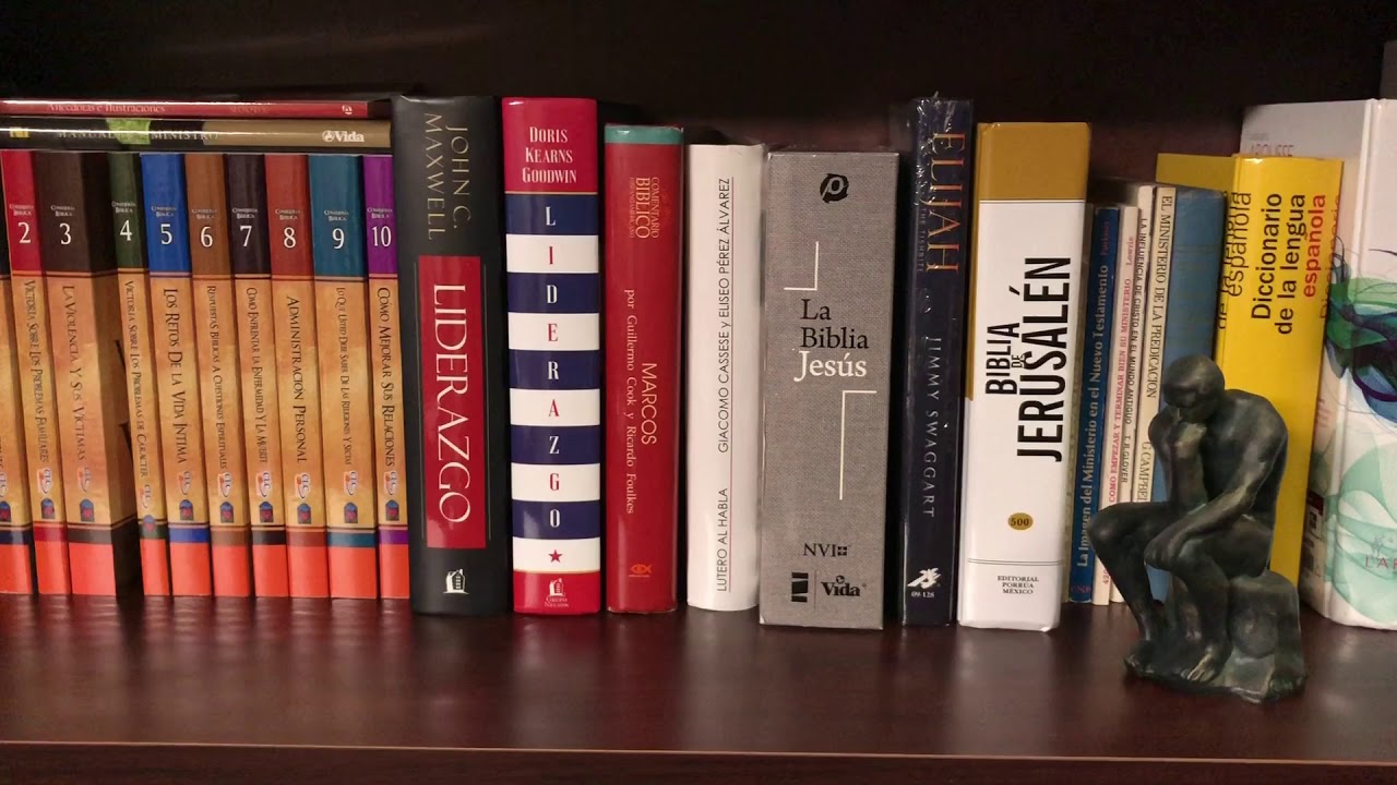 La Biblioteca Personal -evangelica- del Presbitero Jorge Reyes