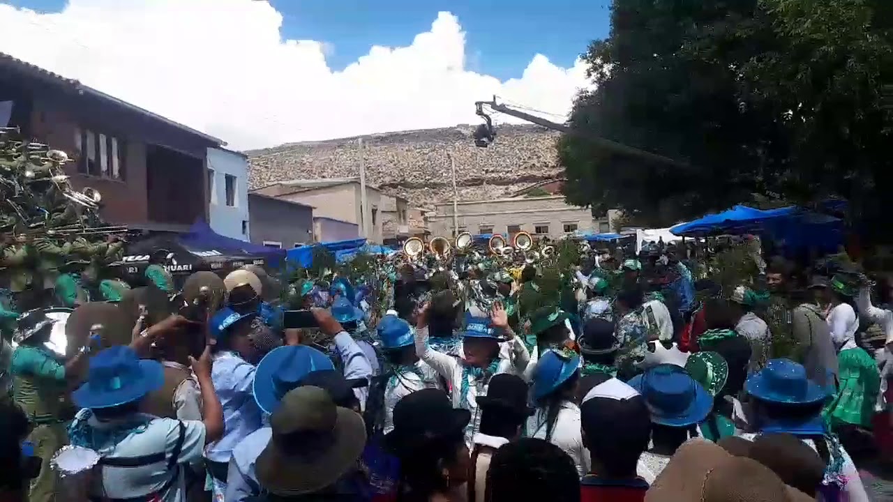 AÑO NUEVO 2020 PAMPA AULLAGAS (Choque Bandas Central Cocani y Espectacular Bolivia )
