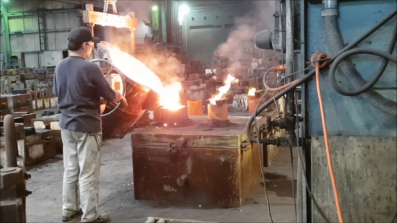 Produktion von Marunaka Putzhobelmaschinen made in Japan.