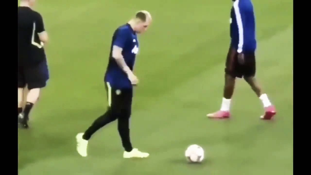 Phil Jones Skill In Training Manchester United Funny Football Comedy Soccer Defender Fails Most Epic