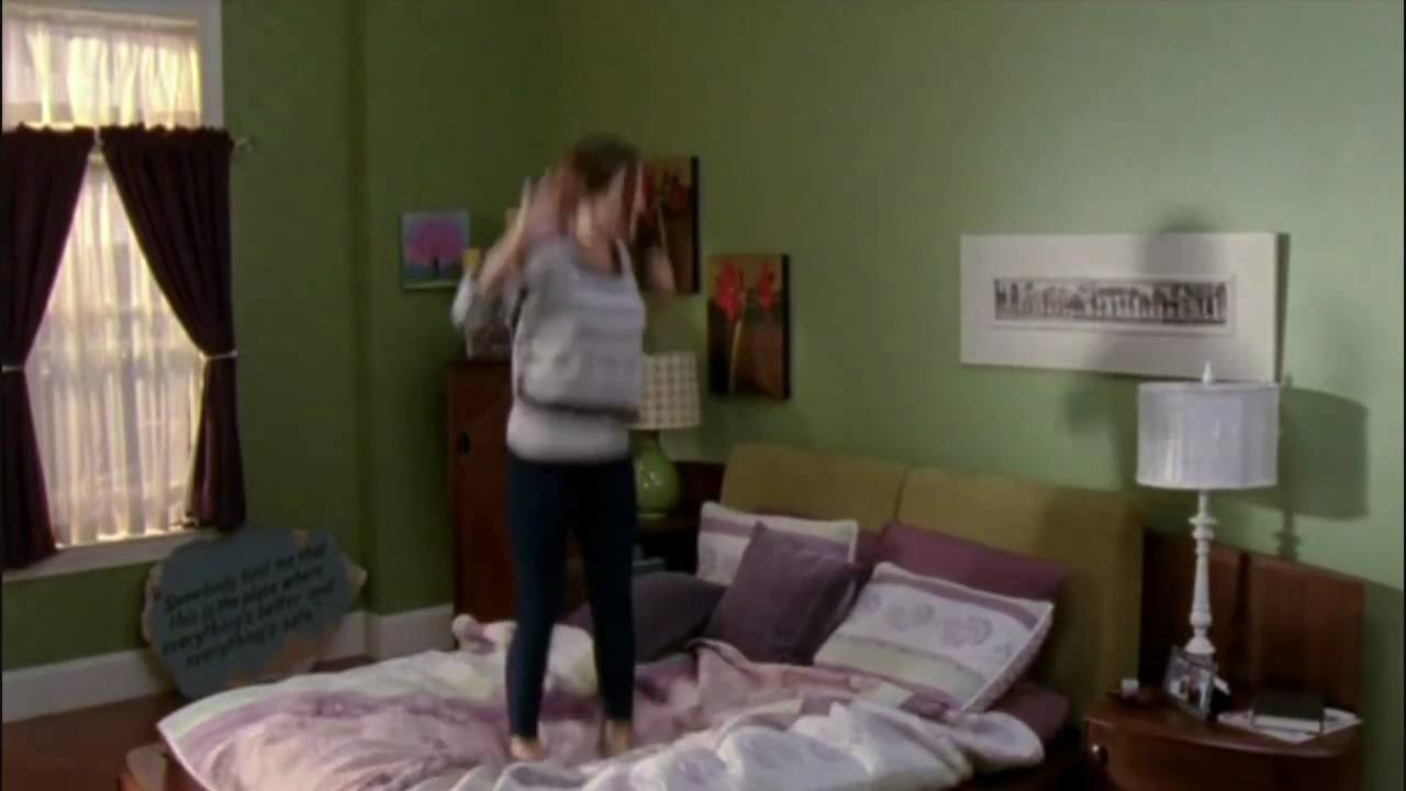 One Tree Hill - 8x16 - Brooke & Julian: 
