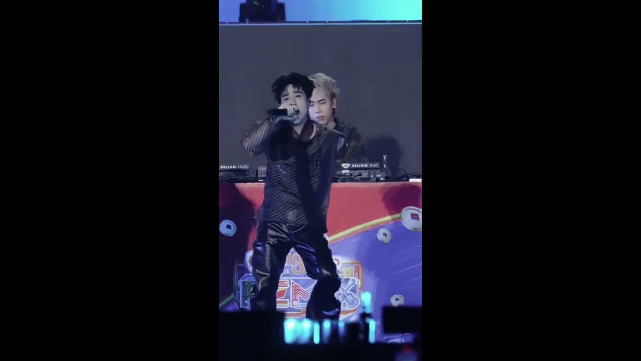 Thủy Triều 2.0 Remix. Volume 100. Track 1