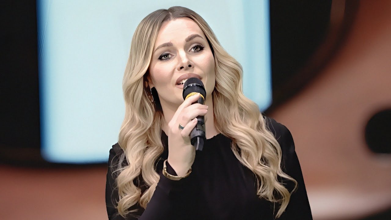 Elena Andonovska - Posledna zelba  / Последна желба (Folk dzuboks - Live)
