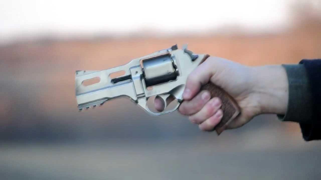 Shooting the Chiappa Rhino 40DS with Stage II trigger kit