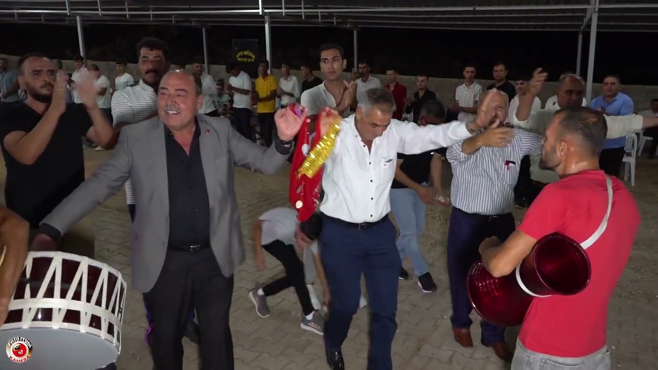MUHTARLAR HALAY BAŞINDA SUCU KÖYÜ HARUN KARDEŞİMİN DÜĞÜNÜ