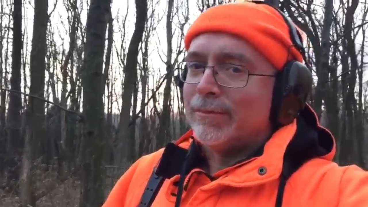 Howard Leight Electronic Earmuffs, Hearing Protection, Range Safety, Hunting Tool. Impact Sport