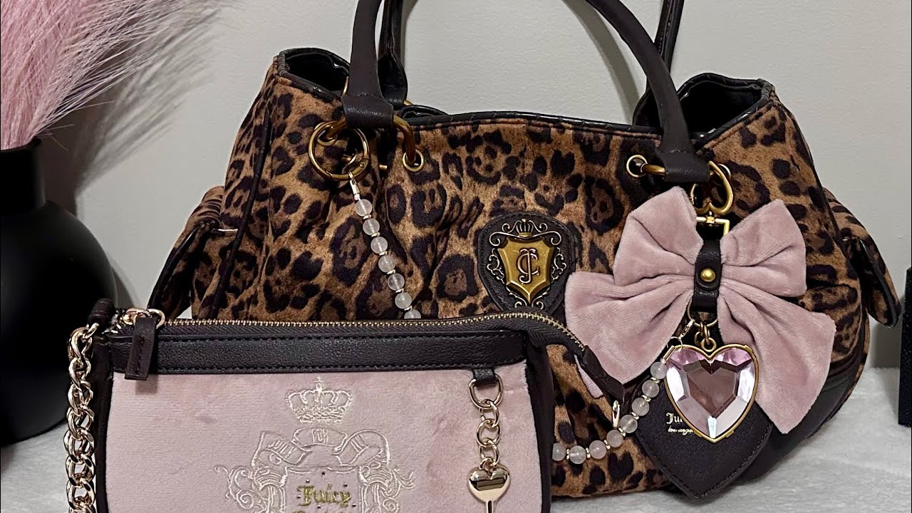 What's In My Bag | ASMR 