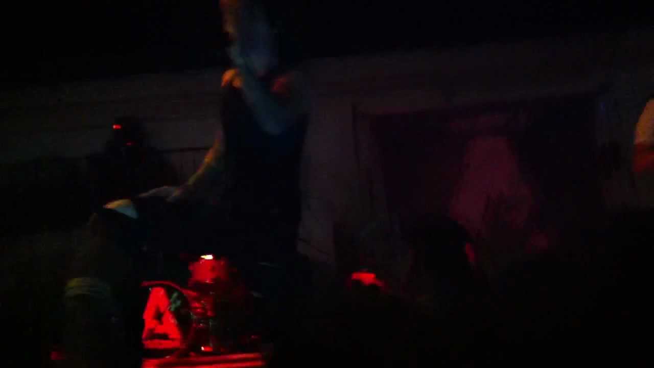 A Skylit Drive- Love The Way You Lie (Cover)
