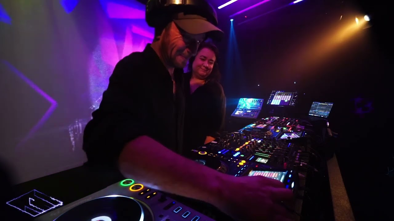 The Bas[s]ment invites: RAuW