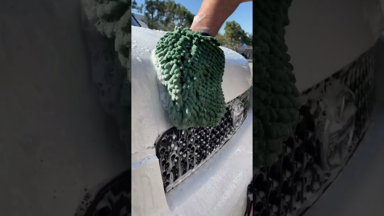 What do you prefer a Wash Mitt or Wash Pad ??! 🧐😯