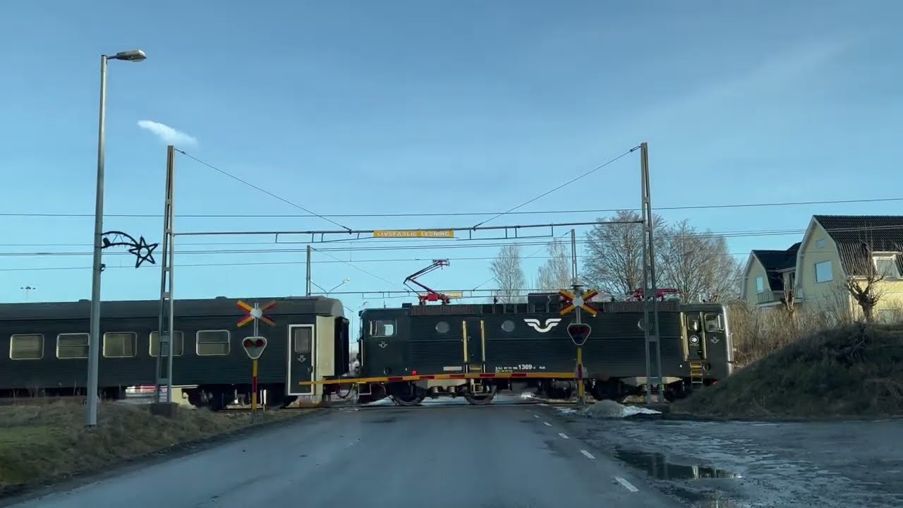 Kust till kust t&aring;get i Grims&aring;s / Trains in Sweden