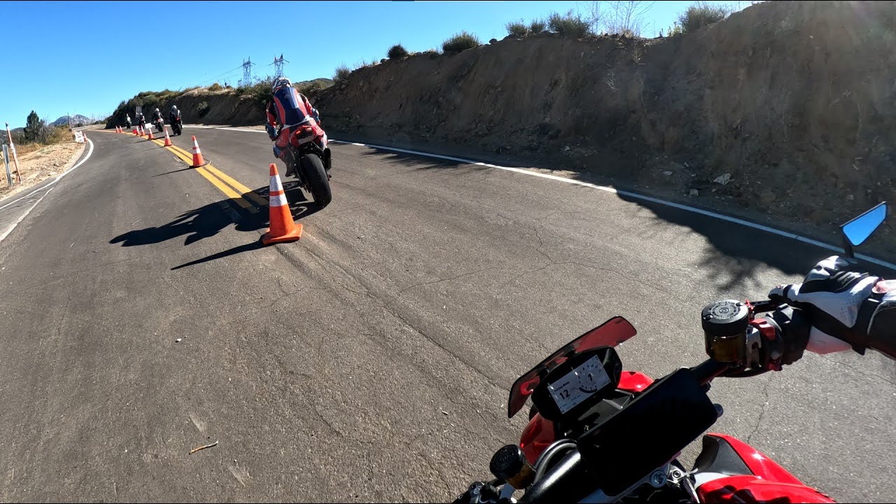 Following @socal rhino 818 @texas_marshall @h.j.27 @gsxr_geoffrey @madgixx on ACH 9mile to Newcomb's