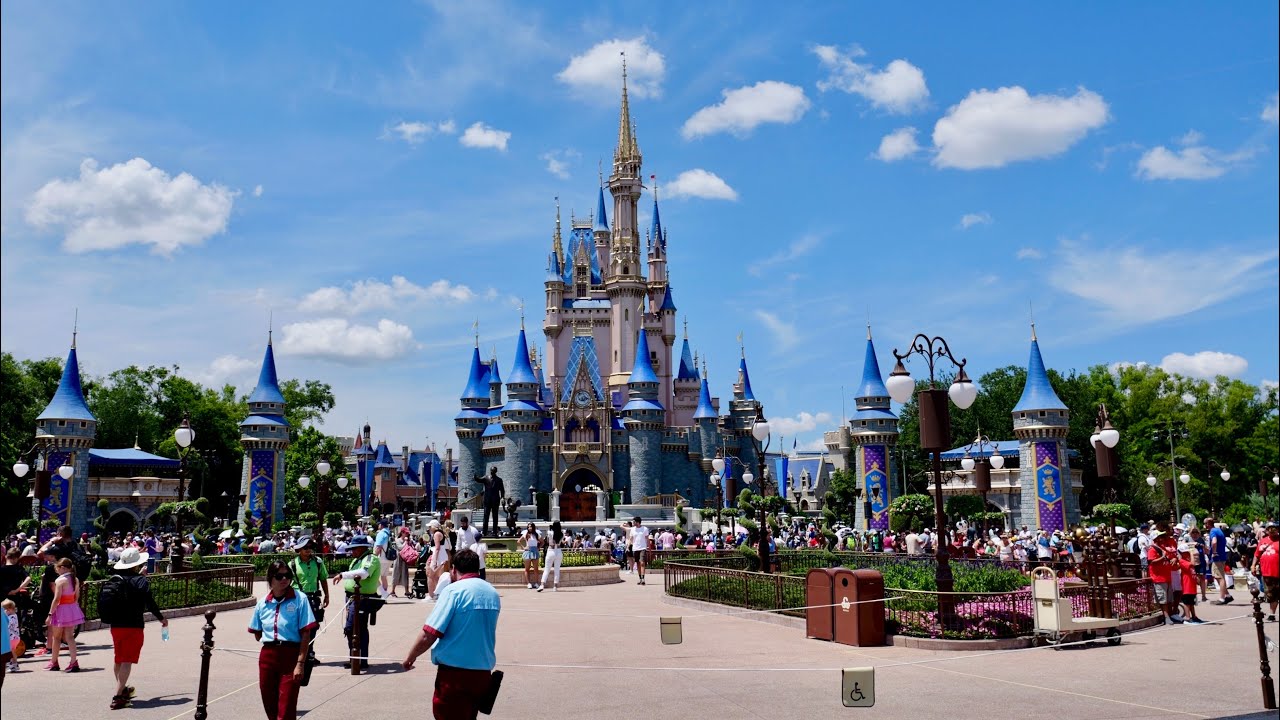 Magic Kingdom 2025 Beautiful Summer Day Walkthrough in 4K | Walt Disney World Florida June 2025