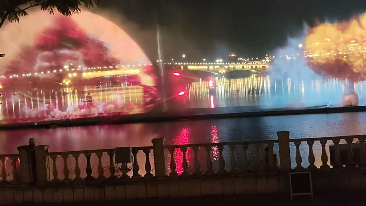 Mahakal Lok Corridor  Laser light show at Rudra Sagar ujjain 