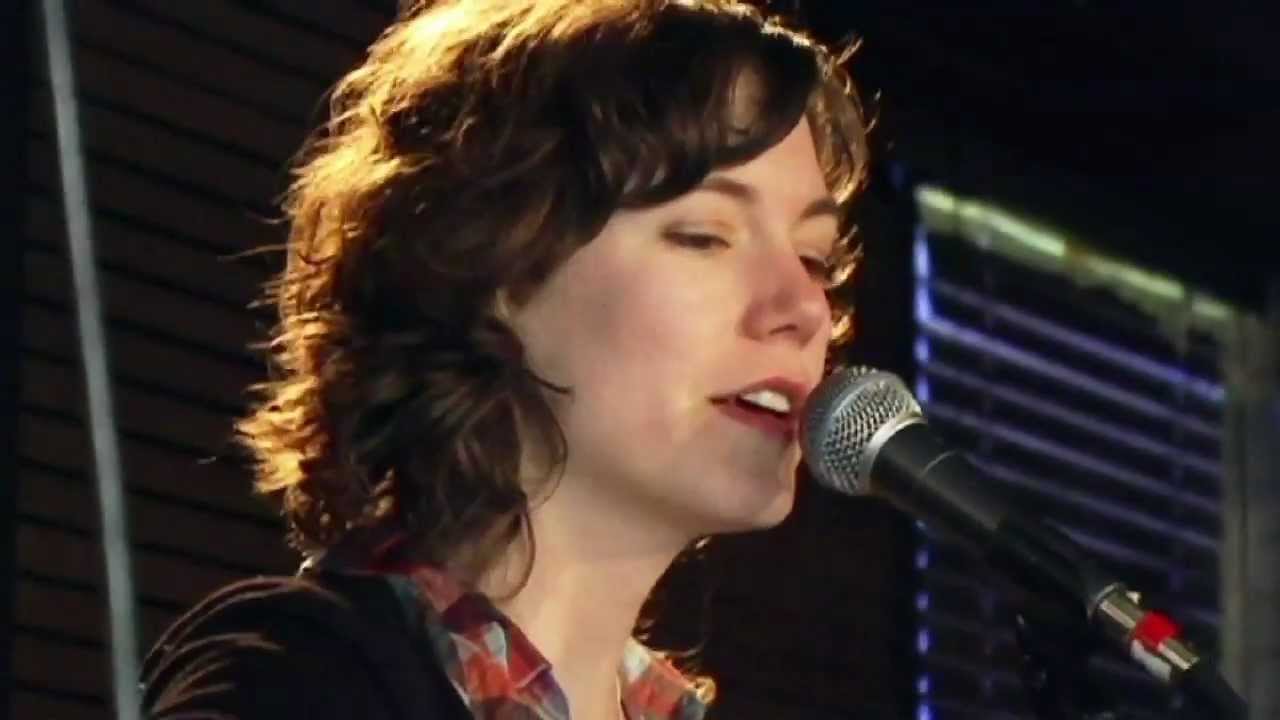 Catherine MacLellan 