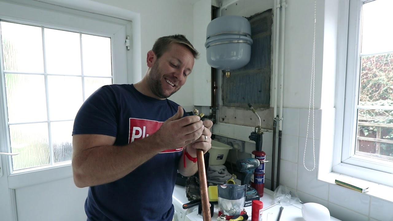 INSTALLING A REMOTE EXPANSION VESSEL ON A HEATING SYSTEM