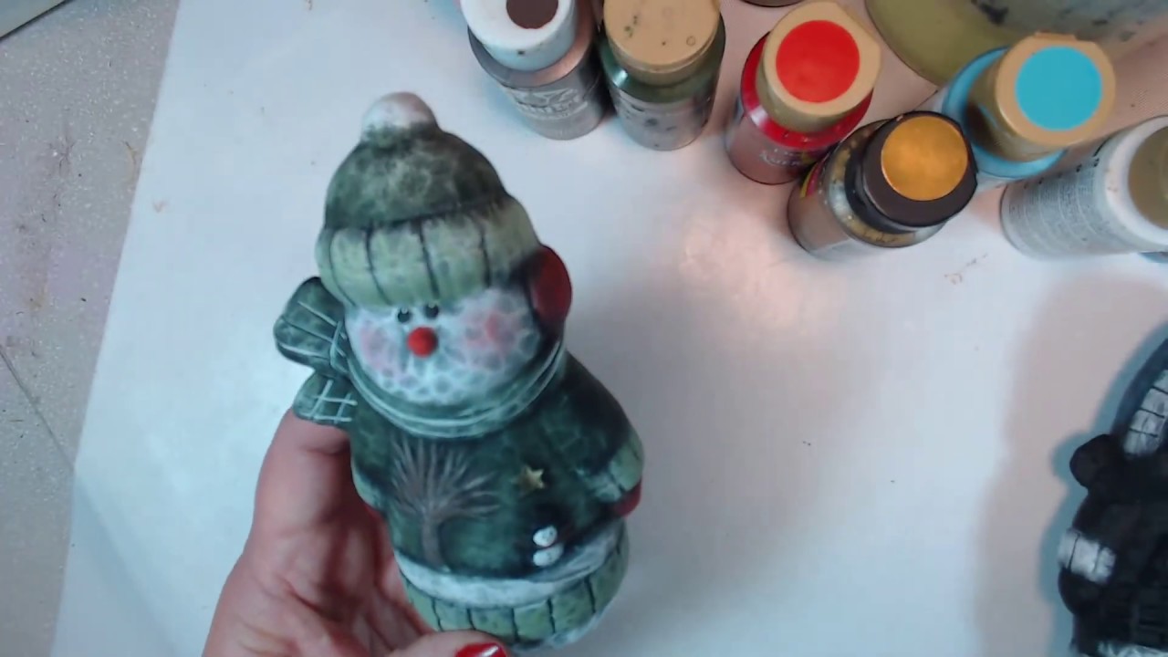 Dry Brushing Ceramic Snowpeople II - acrylic paint