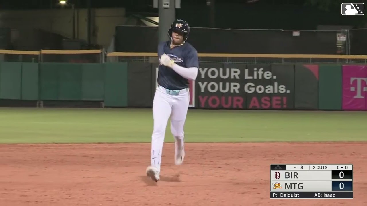 Xavier Isaac's go-ahead home run