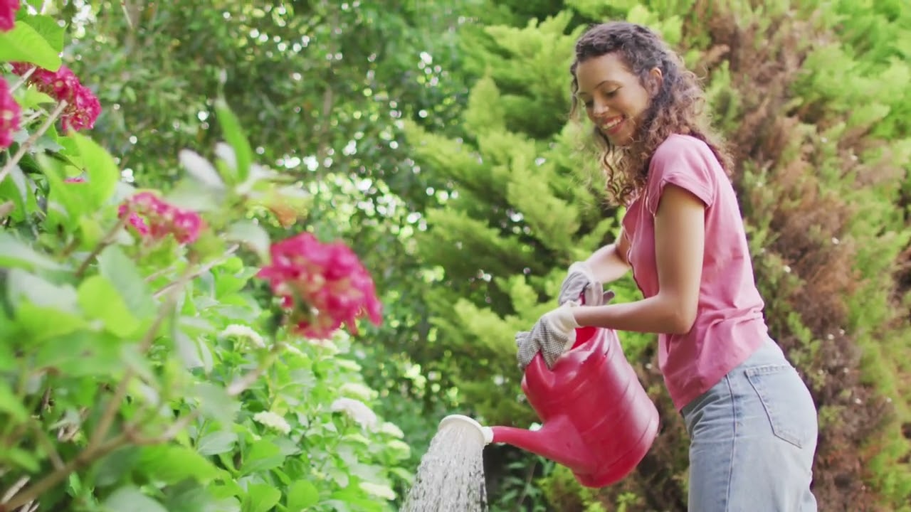 🍀🌸🌿 How to Water Your Garden Perfectly: 7 Expert Tips Revealed 🌻🚿
