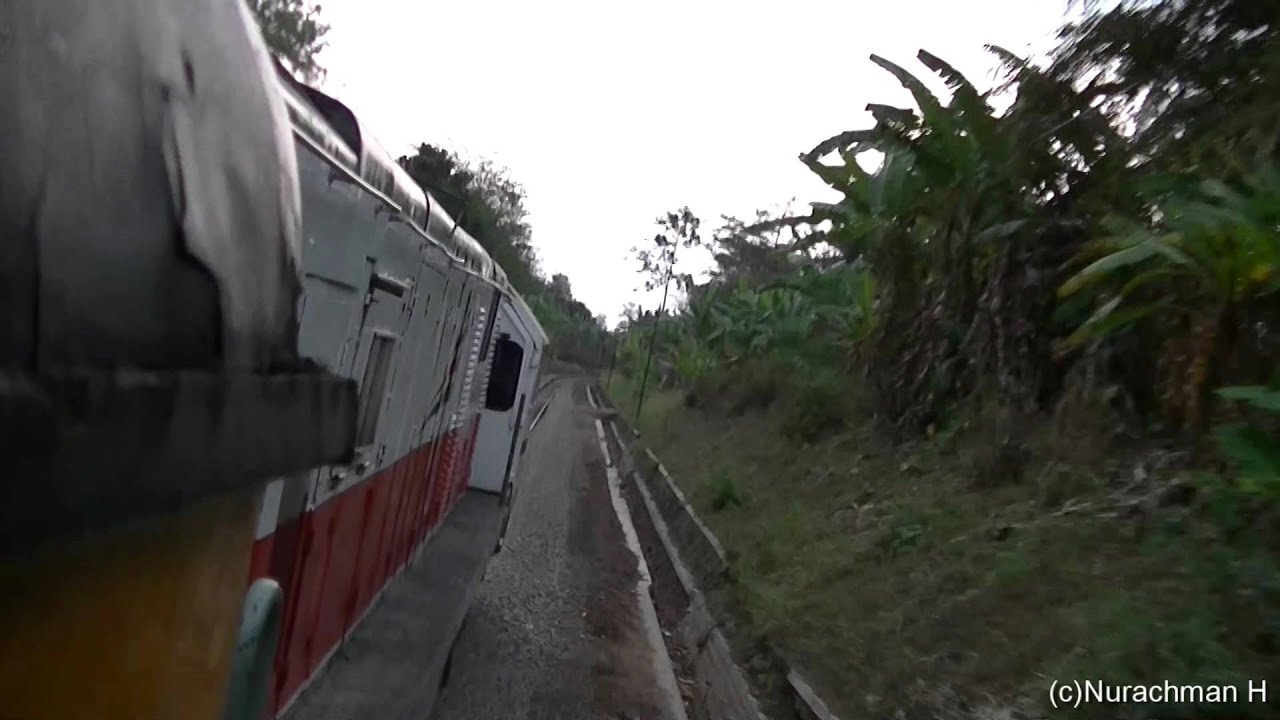 locomotive acceleration sound chugging GE U18C, CC201 22