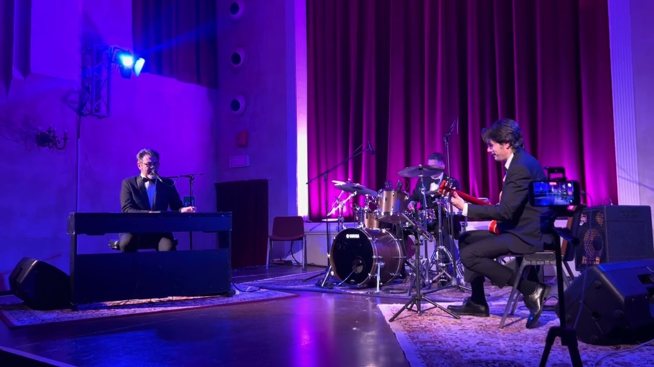 “L’uomo del Mocambo”  Max Lazzarin trio interpreta Bartali