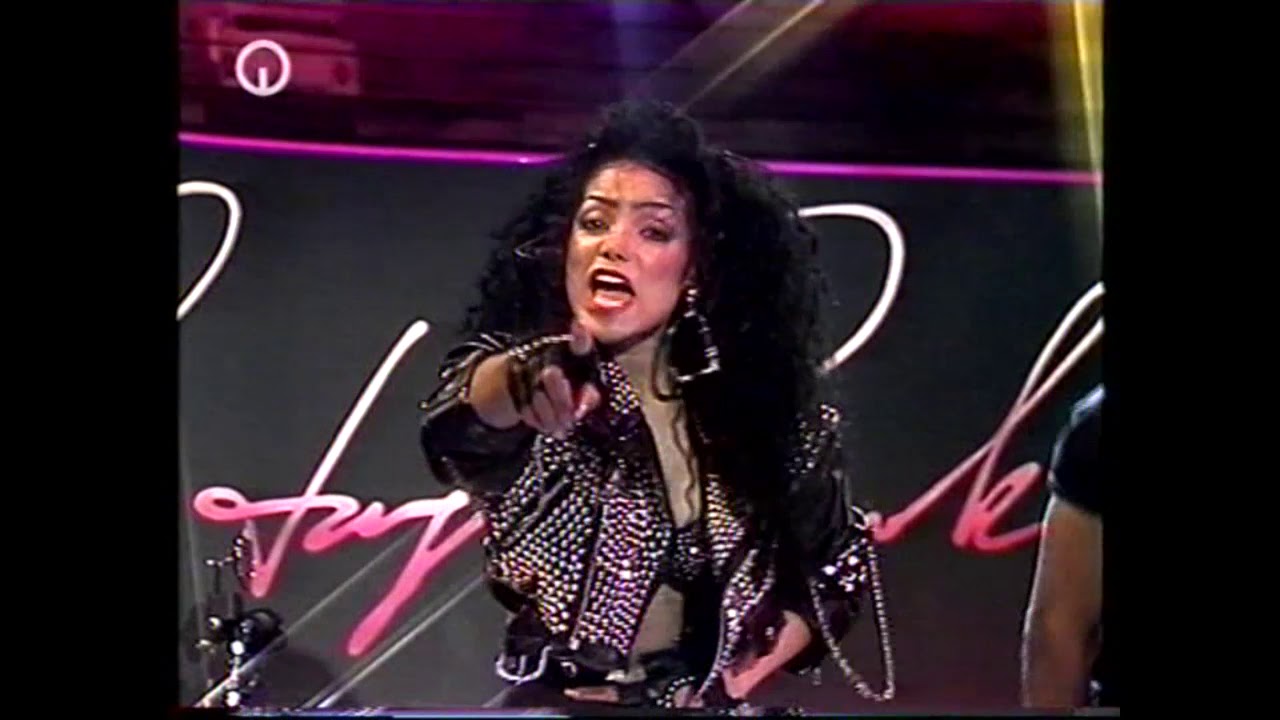 LATOYA JACKSON - You're Gonna Get Rocked (German tv Extratour 1989)