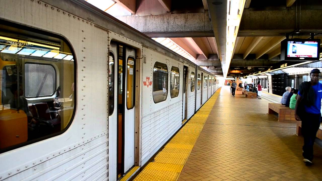 TTC H5 arrival and departure.