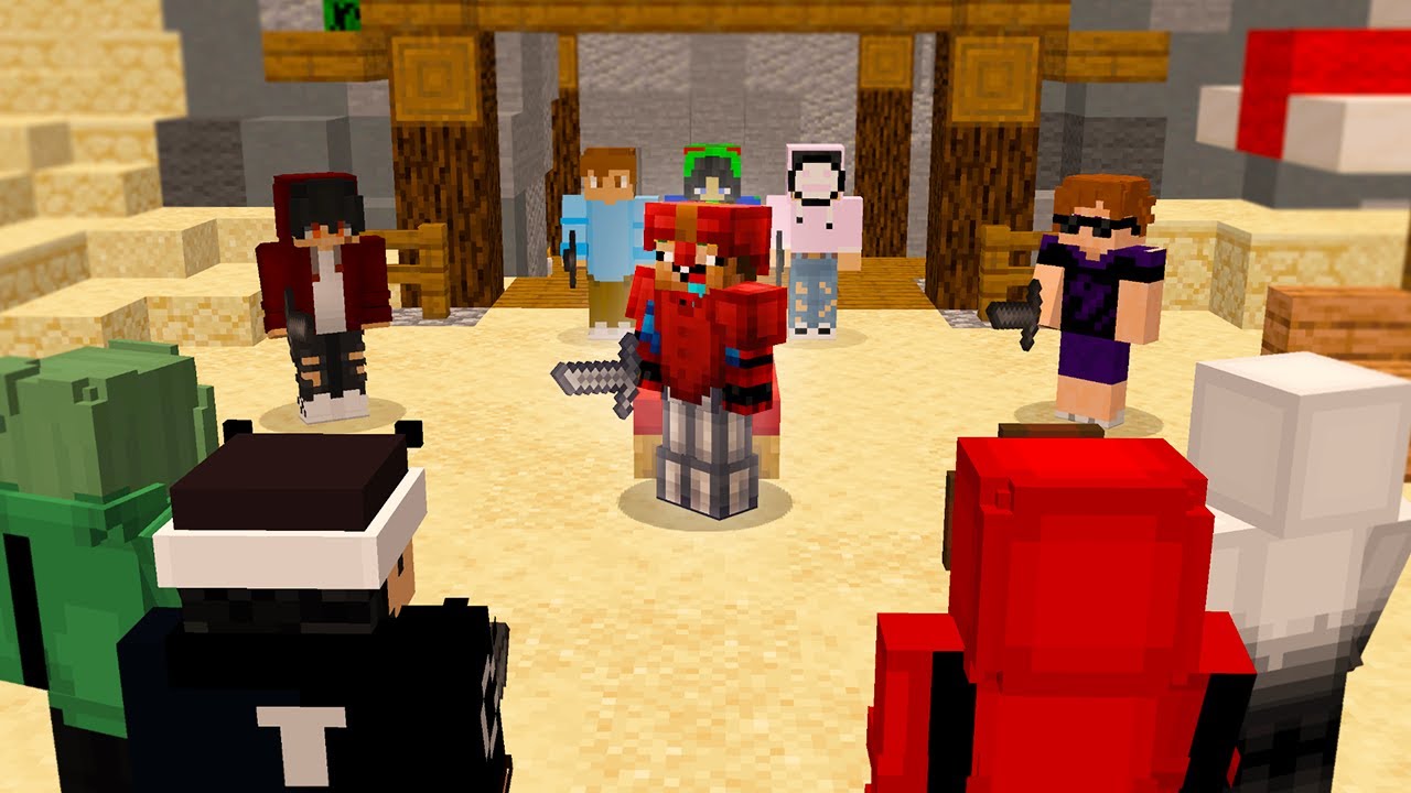1 PVP God VS 9 Hunters - Minecraft Manhunt