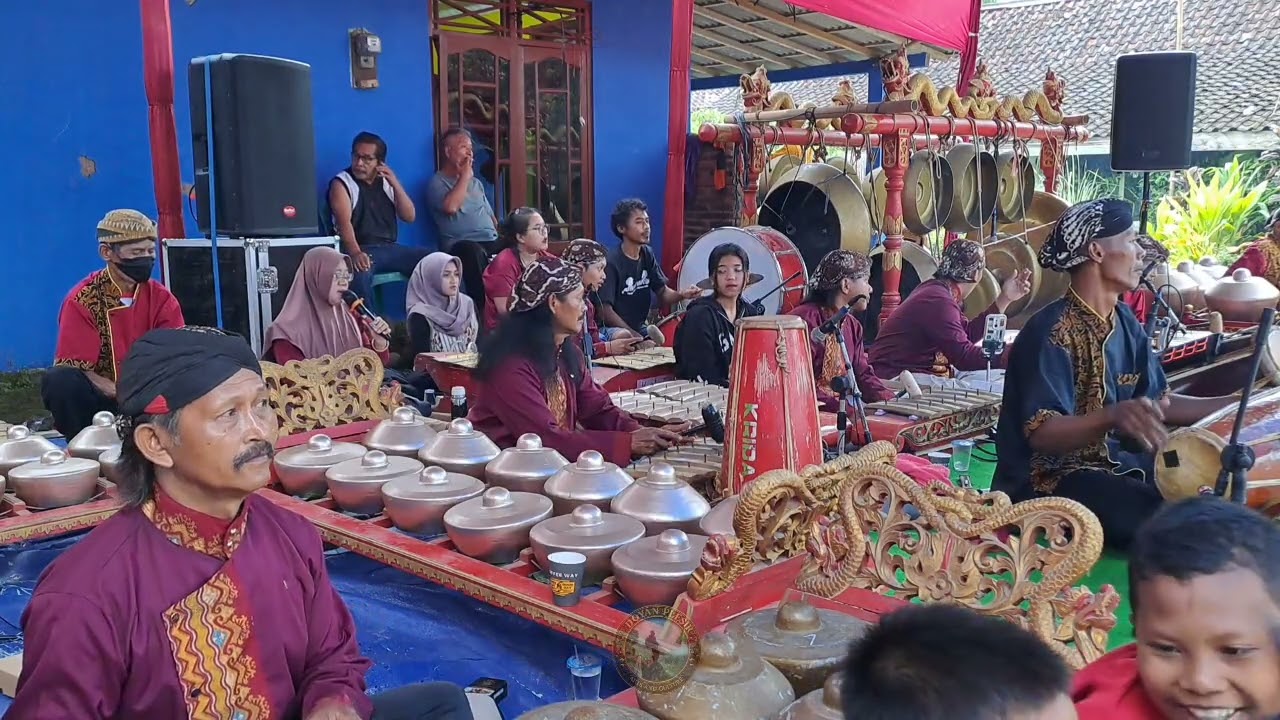 Gending jampi sayah tombo awak kesel Nyambi nyawang sawah