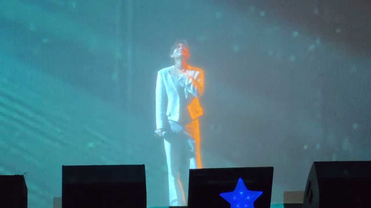 AI 실루엣? 무슨일이람 🤣 커튼사이로 김용빈의 앵콜곡 #비나리 ❣️ #김용빈 #토크콘서트 #미스터트롯3대眞 😭 사랑빈의 외침소리에 눈물이 왈칵 🙈 이제 울지말고 웃어요 😃 