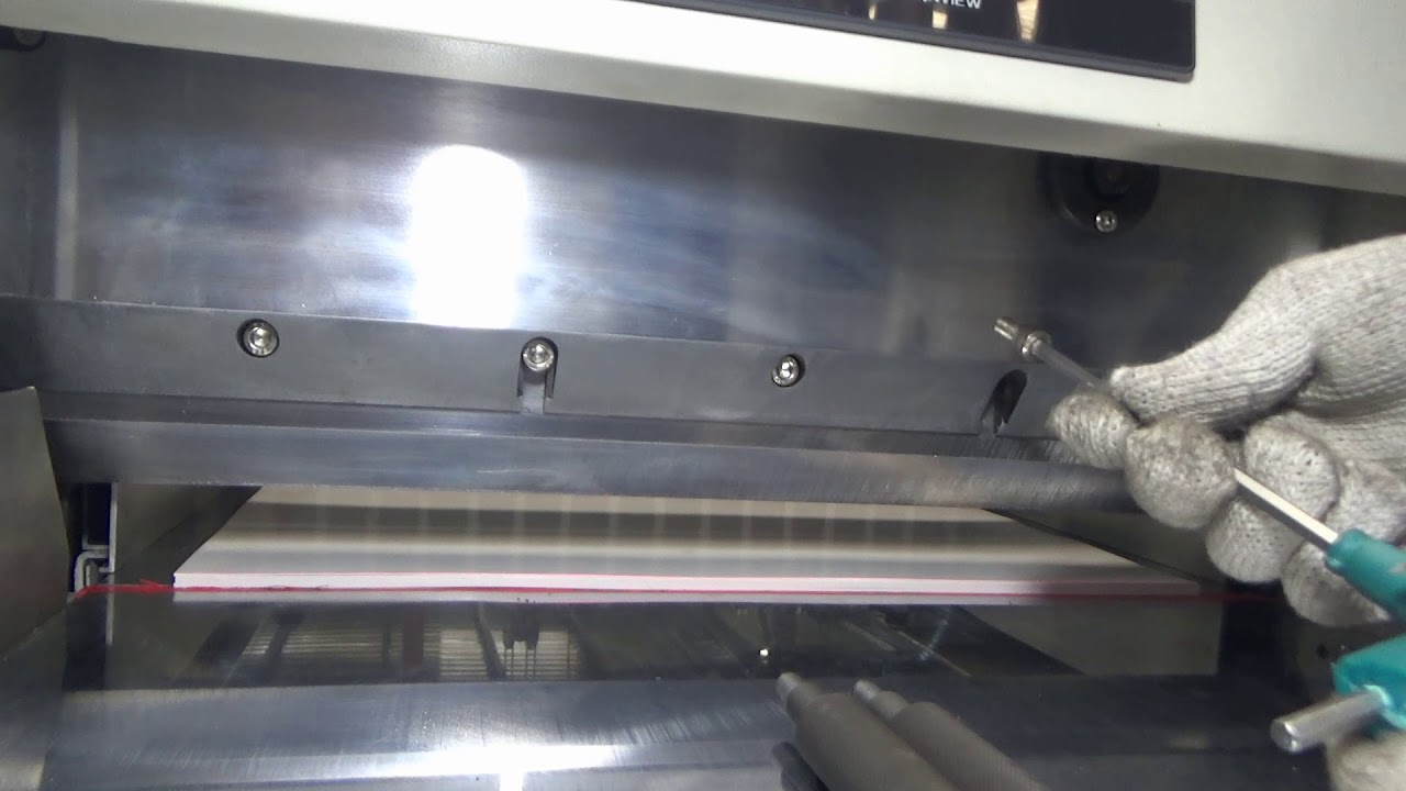 52/68 paper cutting machine-Knife Changing