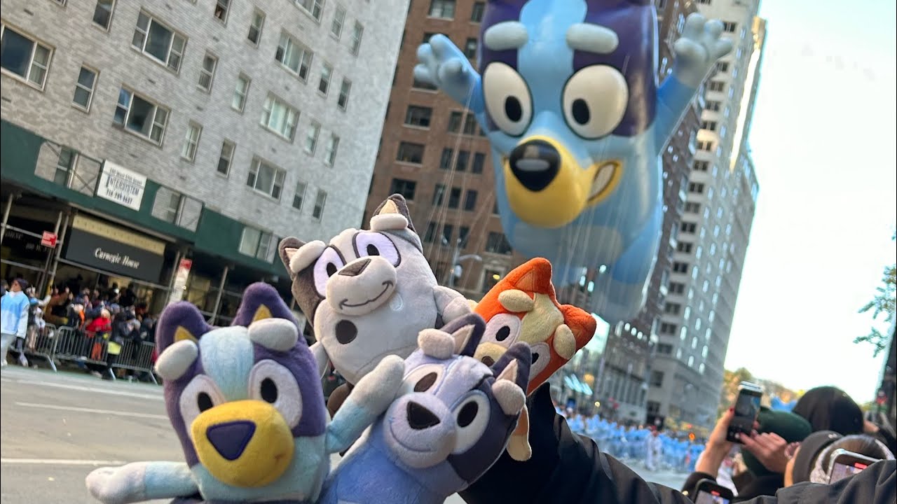 Bluey Plush Adventures: Bluey and Friends at the 2023 Macy’s Thanksgiving Day Parade!