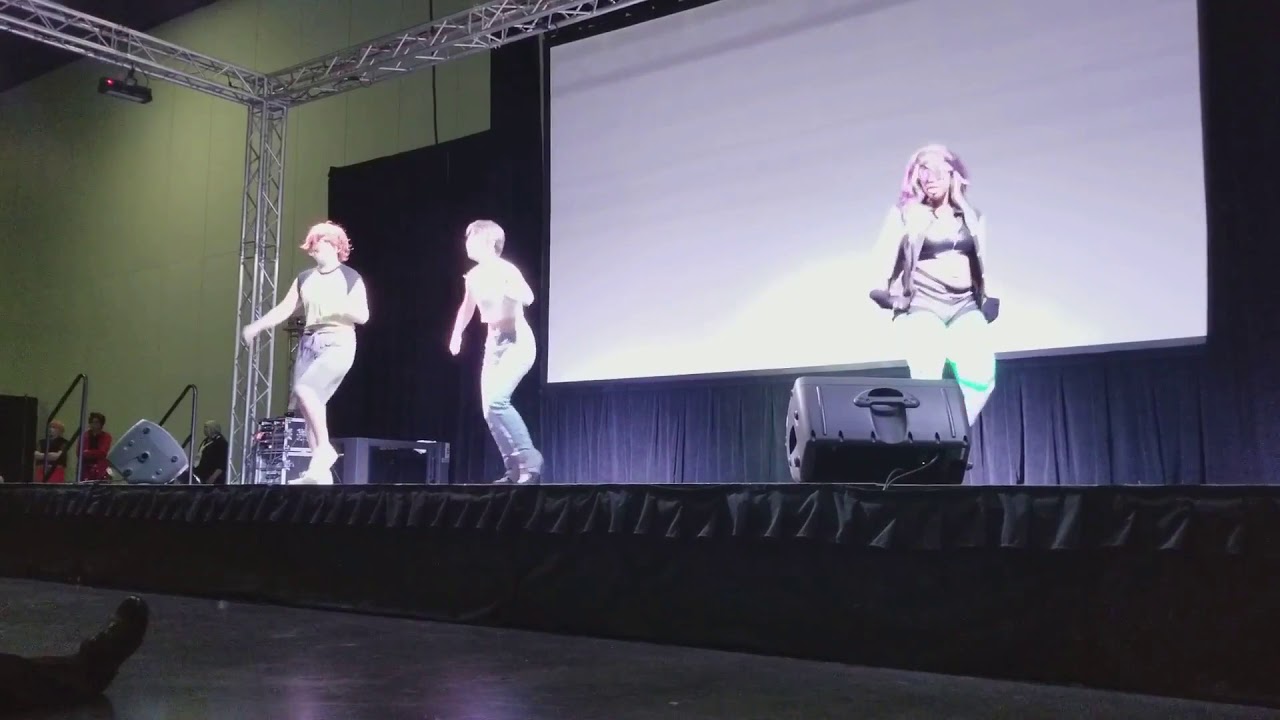 Pidge and Lance's BORN THIS WAY | Cosplay Lip Sync Showdown (FINAL SHOWDOWN) | Kumoricon 2017