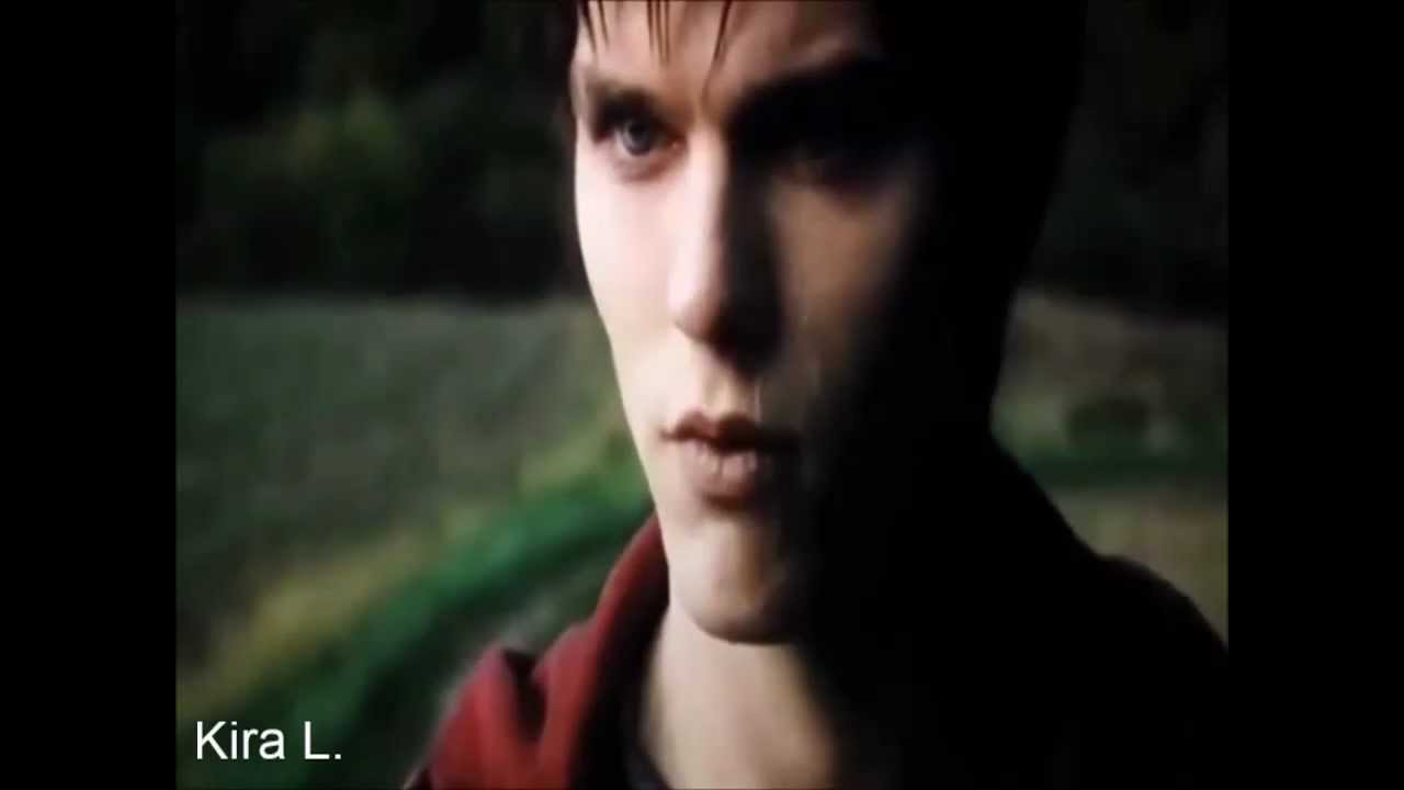 Warm Bodies - A Thousand Years part. 2  - Julie & R