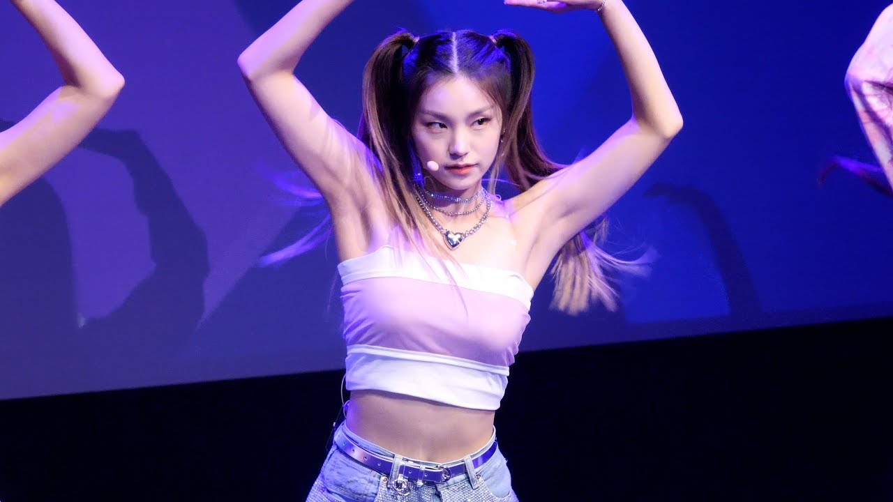 191018 있지 (ITZY) 달라달라 (DALLA DALLA) [예지] YEJI 4K 직캠 Fancam (BIAF2019) by Mera