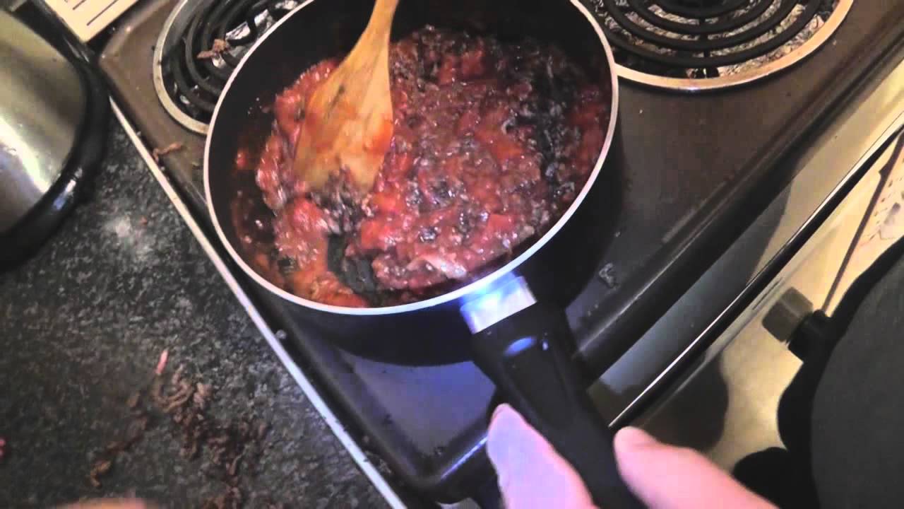 Cooking With Yamimash #3 Spaghetti Bolognese - DRUNK!
