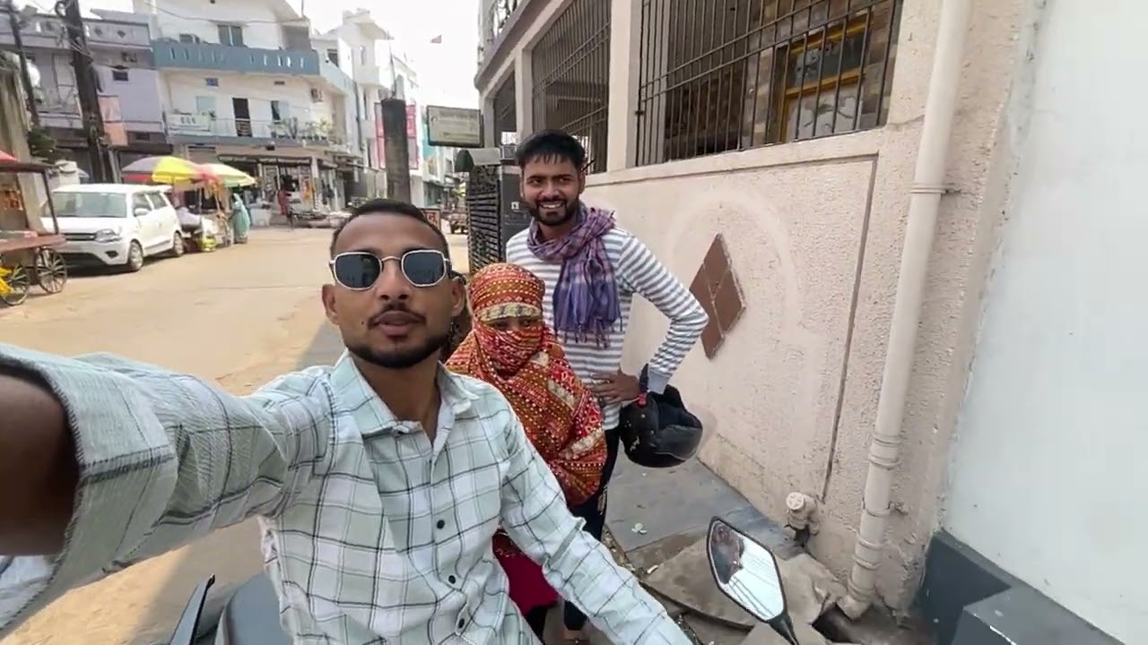 Accha lge to video ko like kre aur channel ko subscribe kre guys🙏🏻🙏🏻#vlogger #vlog  